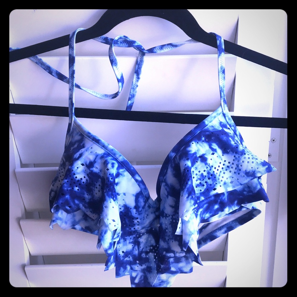 PINK Victoria Secrets bathing suit top.